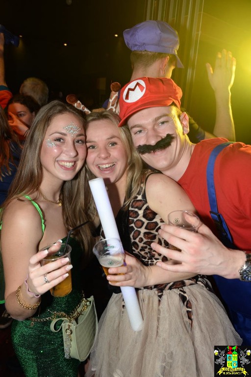 ../Images/Carnavals vrijdagavond in VdG 144.jpg